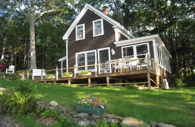 Charming Woodsy Cottage - Ocean View with Monhegan Island