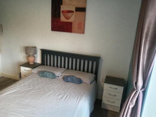 Cheap modern room