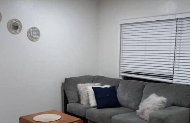 Cheerful 3-bedrooms home in Rialto