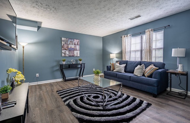 ❤️Cheerful house close to Airport & Major areas by Deity villas