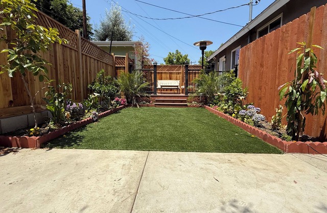 Cheerful house with EV, Parking & backyard