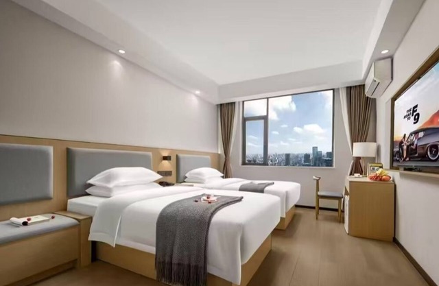 Chengdu Ximao Hotel
