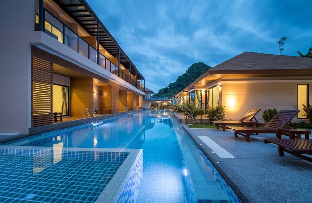Chermantra Aonang Resort and Pool Suite