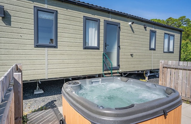 Cheviot Retreat - 2 Bedroom (Pet Friendly)