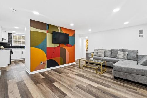 Chic 2BR Bungalow House