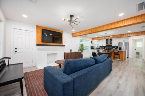 Chic 3BR Bungalow with Screened Porch & Patios
