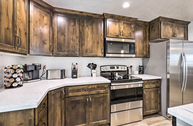 Chic Payson Apartment ~ 10 Mi to Utah Lake!