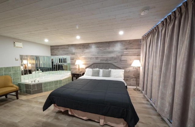 Choice Inn by the falls