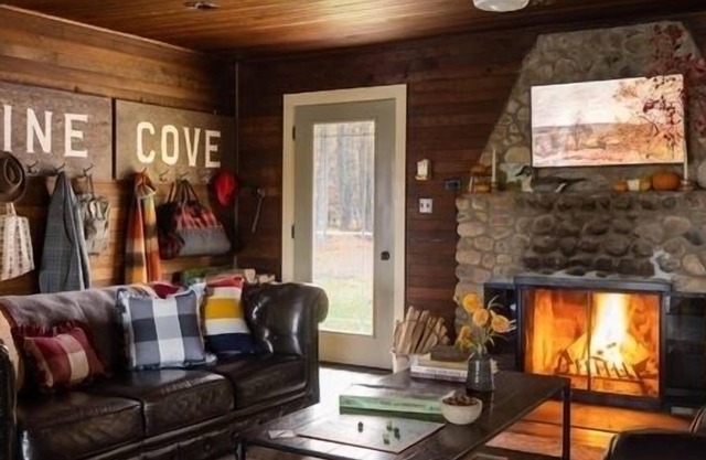 Christmas Available! As seen in Country Living Magazine! Cozy Winter Wonderland!