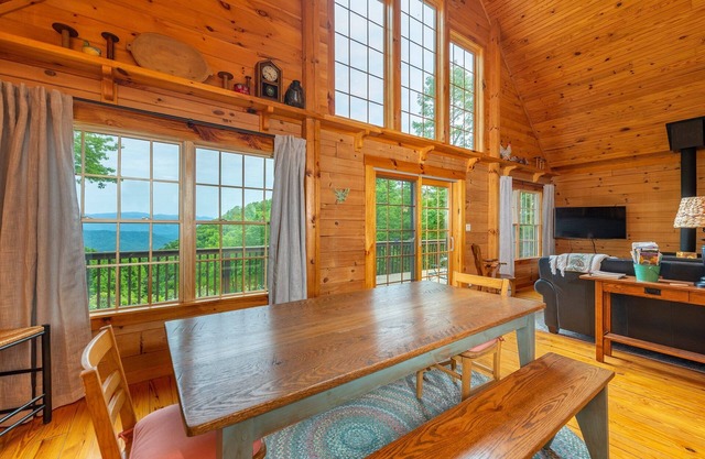 Christmas Tree Cabin | Secluded Asheville Area Log Cabin with a View!