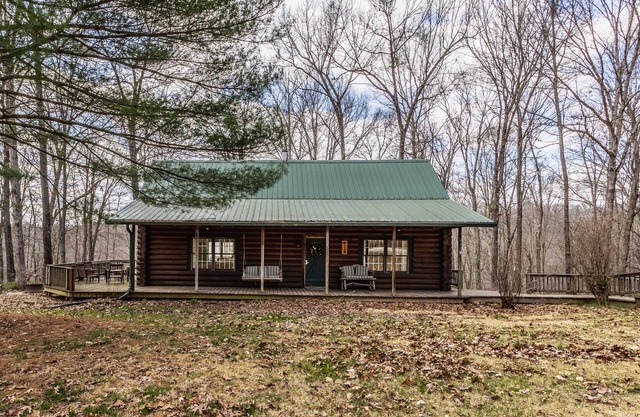 CIDER CABIN - Brown County's Finest Log Cabin