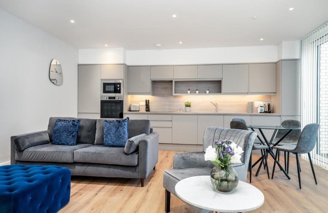 Citystay - Holland Place