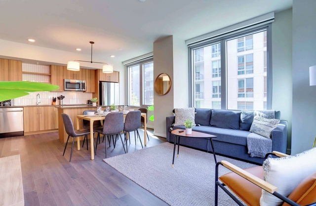 Clarendon Apt Near Restaurants & Metro