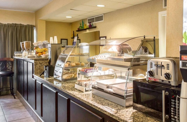 Clarion Inn & Suites Aiken South