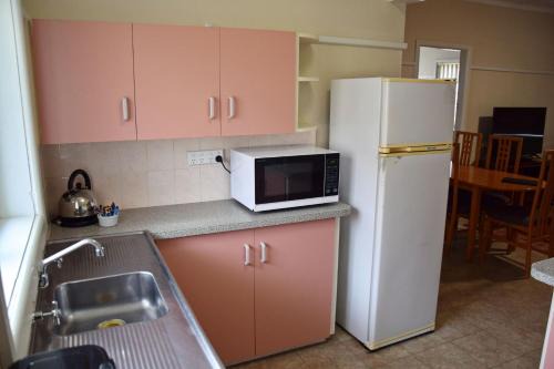 Clarkes Flat 2