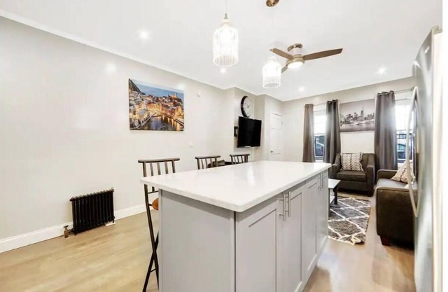 Classic & Comfortable Stay in Brooklyn: