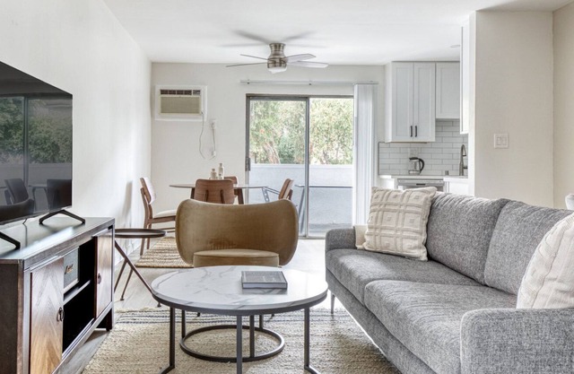 Classic Valley Village 1BR w/ Pool, BBQ, near Ventura Blvd, by Blueground