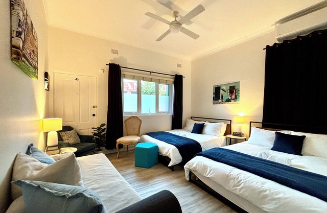 Clean safe easy - city/ICC 4 stops! 3 Br 6 beds