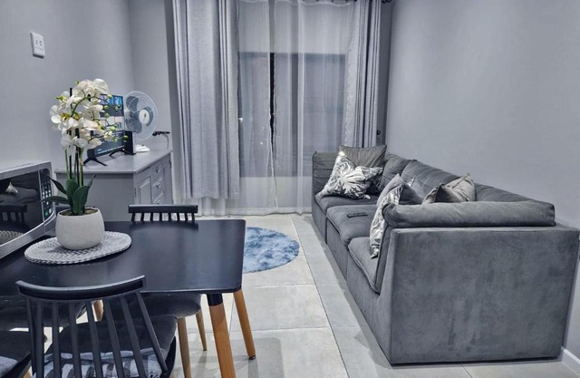 Clear Corner Suites