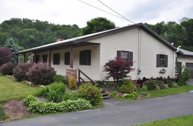 Close To Penn State, Grier School, Juniata College, Raystown Lake, Tussey Mtn