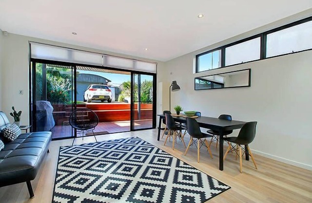 Clovelly/Bronte Shoreside - 4 bedroom house