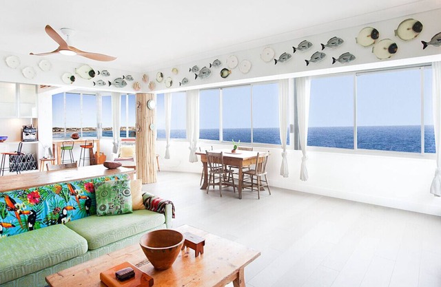 Clovelly Ocean Front Apartment