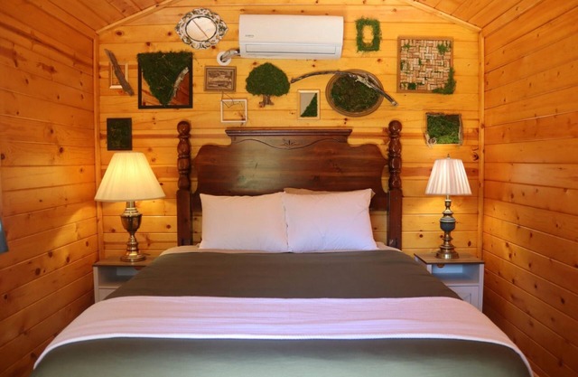 Clover's Book Cabin on Hidden Paradise Farms