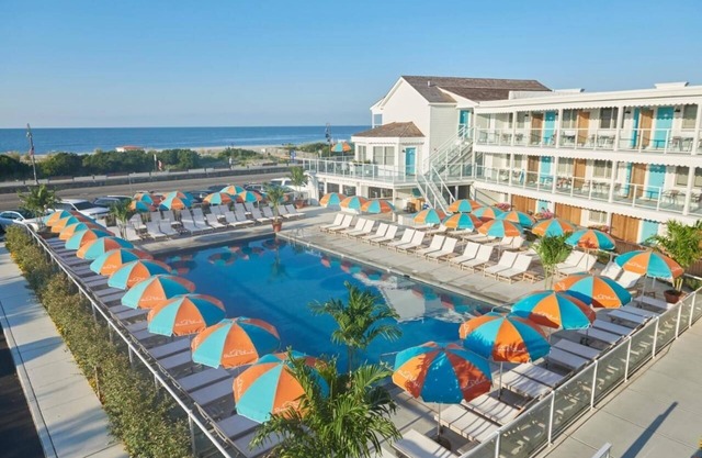 Coastal Oasis – Poolside Fun, Bikes & Ocean Breezes