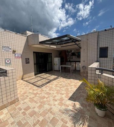 Cobertura DUPLEX Em frente ao mar com churrasqueira