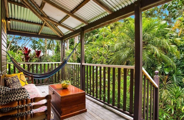 Coco's Cottage - Beach Houses of Byron