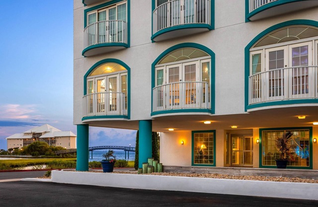 Coconut Malorie Resort Hotel, an Ascend Collection Hotel