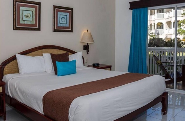 Cofresi Palm Beach & Spa Resort Penthouse Suites