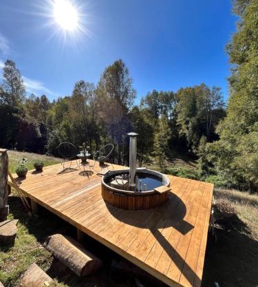Colico Lodge - tinaja -terraza