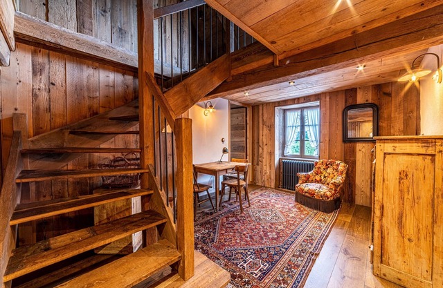 Colombier - Charmante maison avec jardin