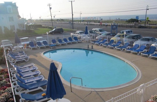 Colton Court Motor Inn