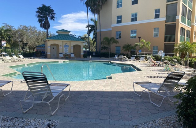 Come enjoy Sunny Florida and all the amenities of Burnt Store Marina!