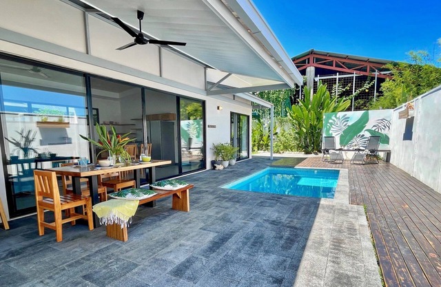 Come visit Villa Uvita, centrally located in the heart of town.