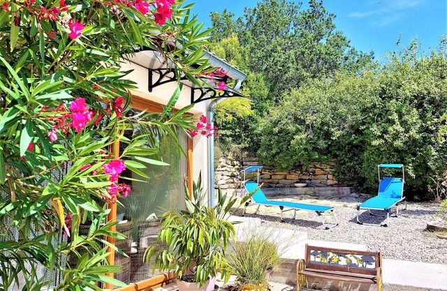 Comfort cottage with SPA "Les Geais" in Southern Ardèche