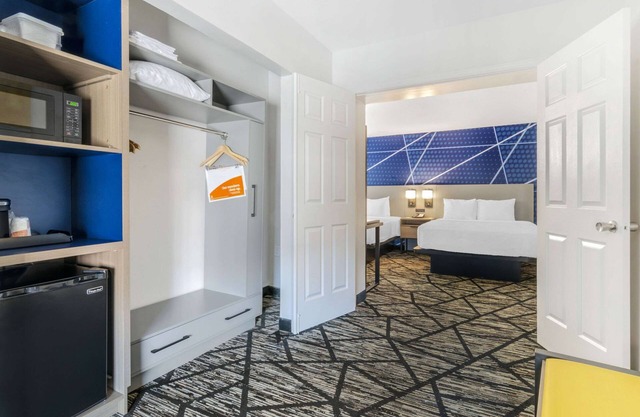 Comfort Inn Kansas City Midtown
