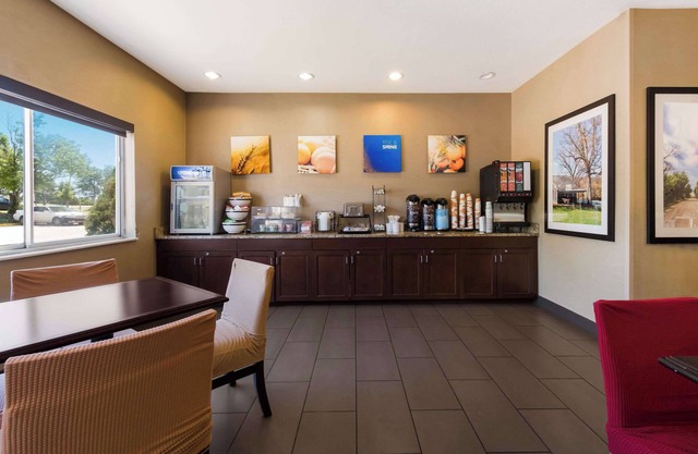 Comfort Inn Wichita East