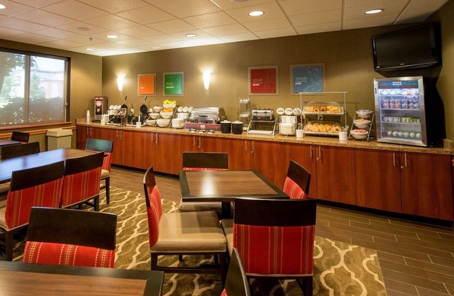Comfort Suites Springfield-Eugene