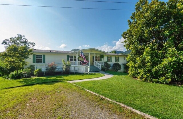 Comfortable, Charming and Spacious Home