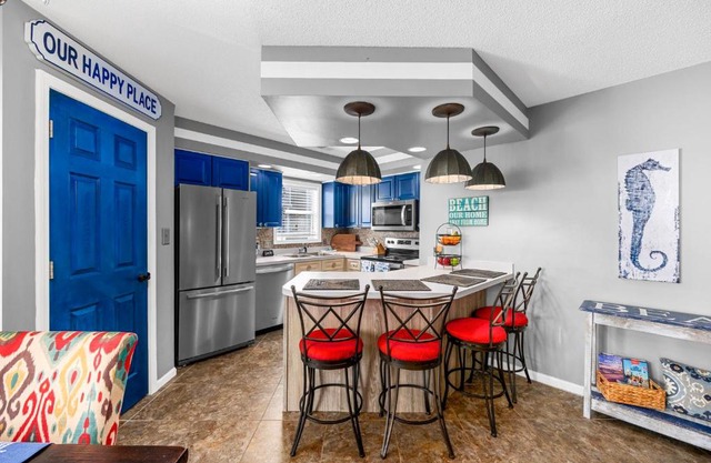 Comfortable Cherry Grove Condo in Shorhaven