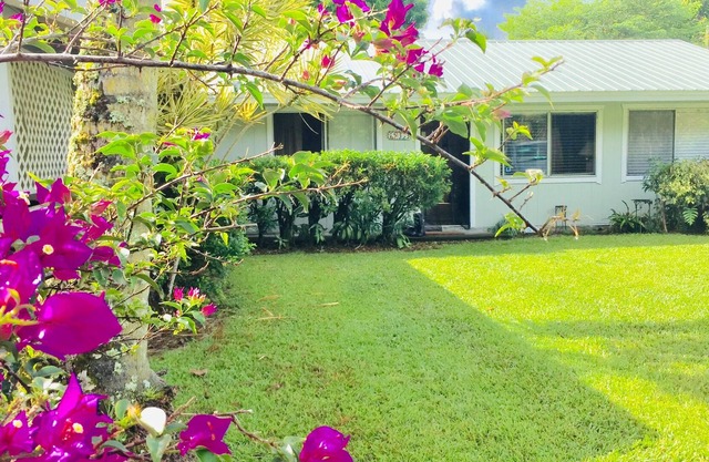 Comfortable luxurious. Lava tours ,luxury Puni Kai Shops, fissure 8, geo thermal