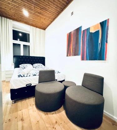 Comfy 5BR shared Apartment Near Kaufpark Alterlaa