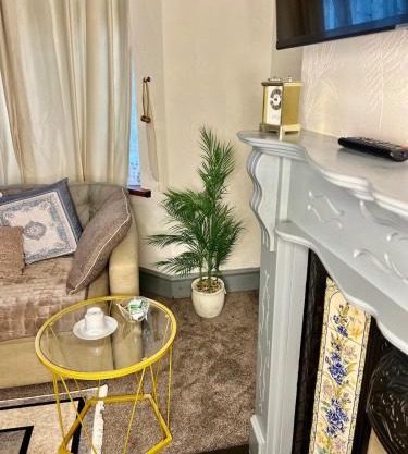 Comfy guest one bedroom