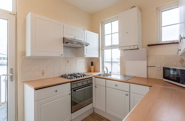Compass Point by Sorted Stay