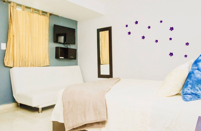 CondoHotel 5th Avenue Deluxe Triple Studio
