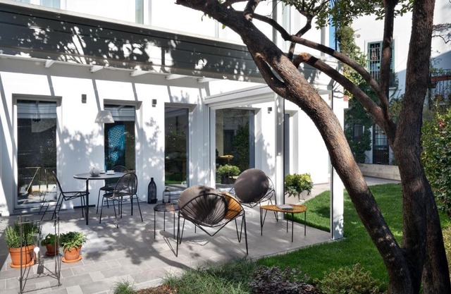 Conti Guest House