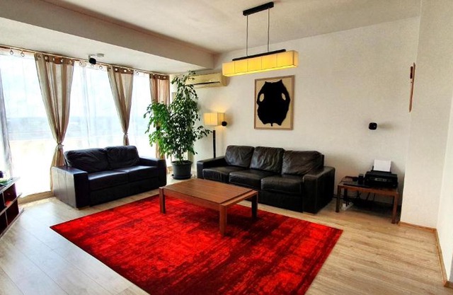 Corbeanca Penthouse